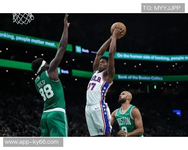 听劝的重要性马克西曾劝埃奇库姆新秀赛别白跑结果后者逆袭当选MVP